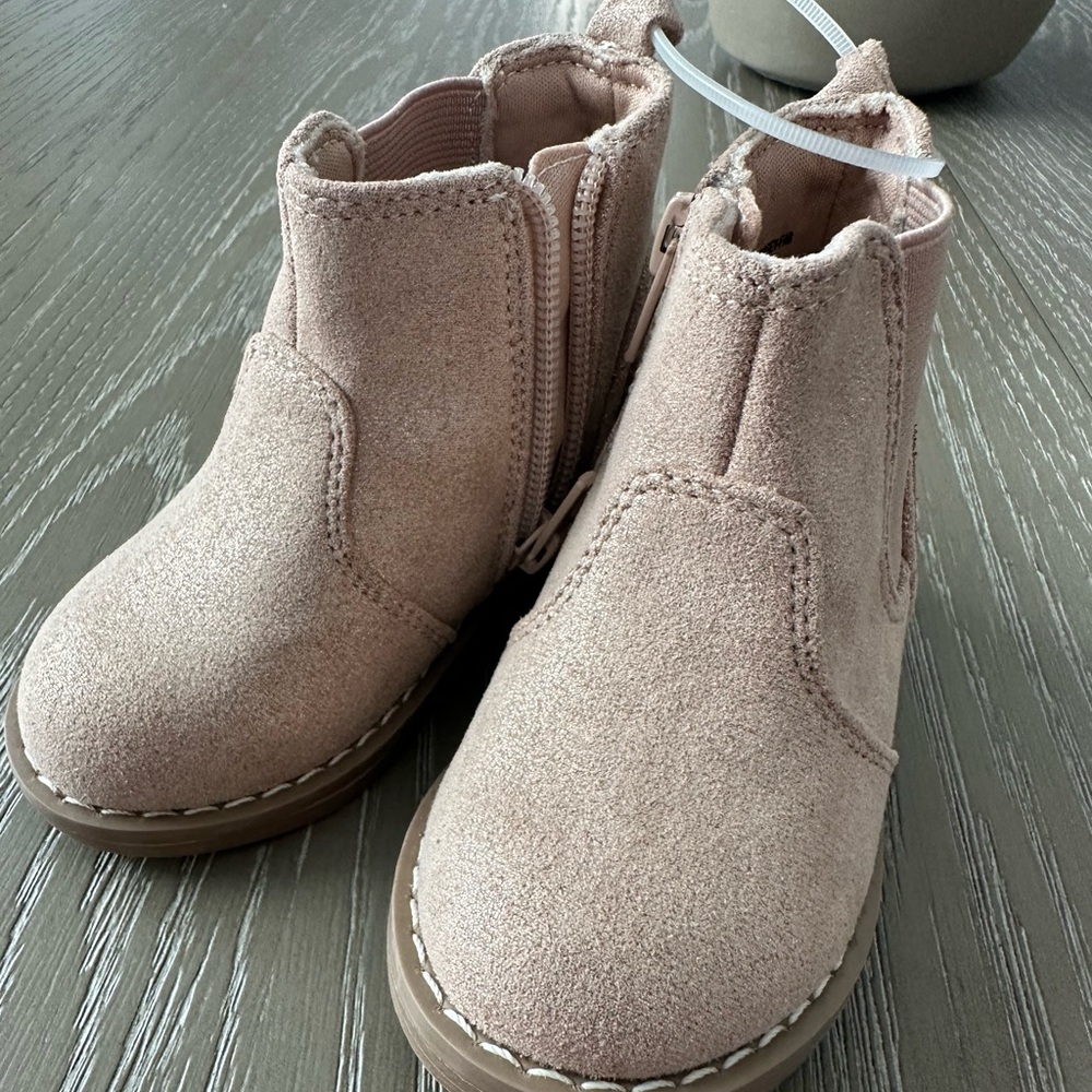 NEW Tucker + Tate Taupe Boots - Toddler Girl - Sz 6